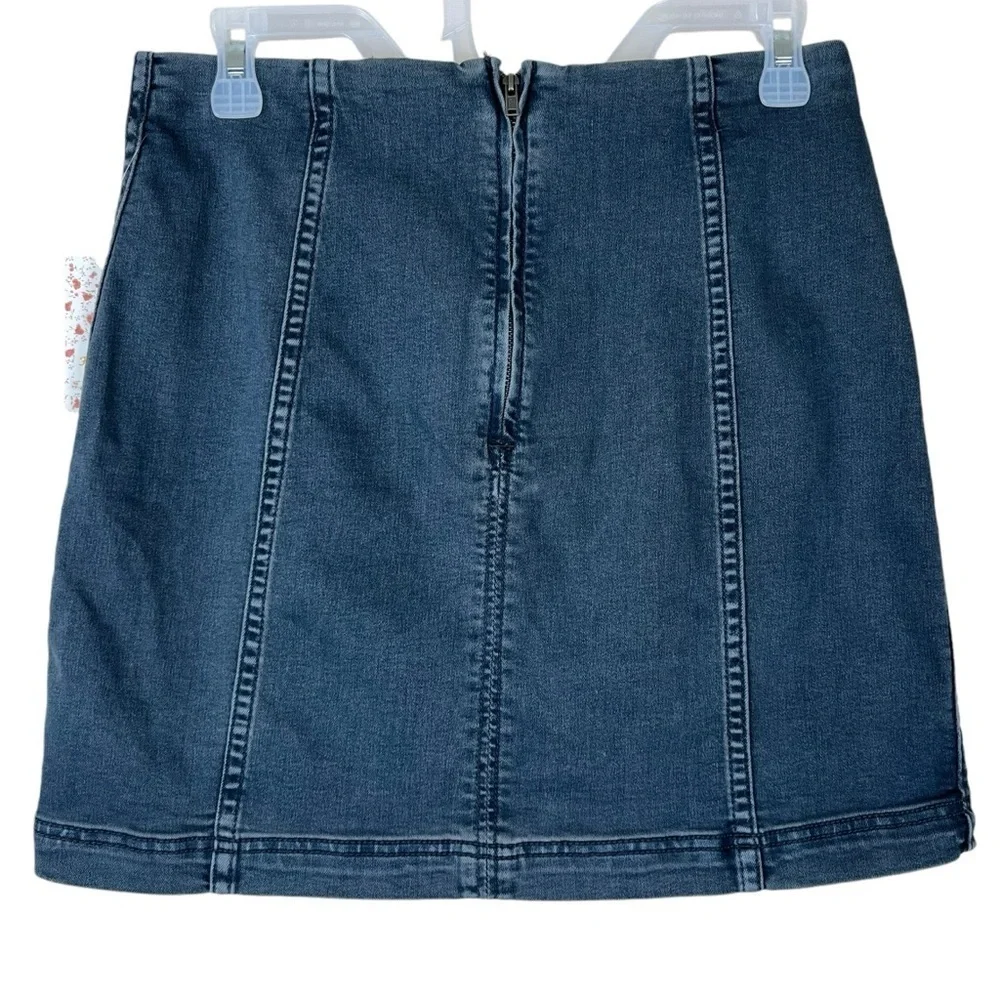 Free People Westminster Blue Denim Mini Skirt Stretch Zip Back Size 10 NWT